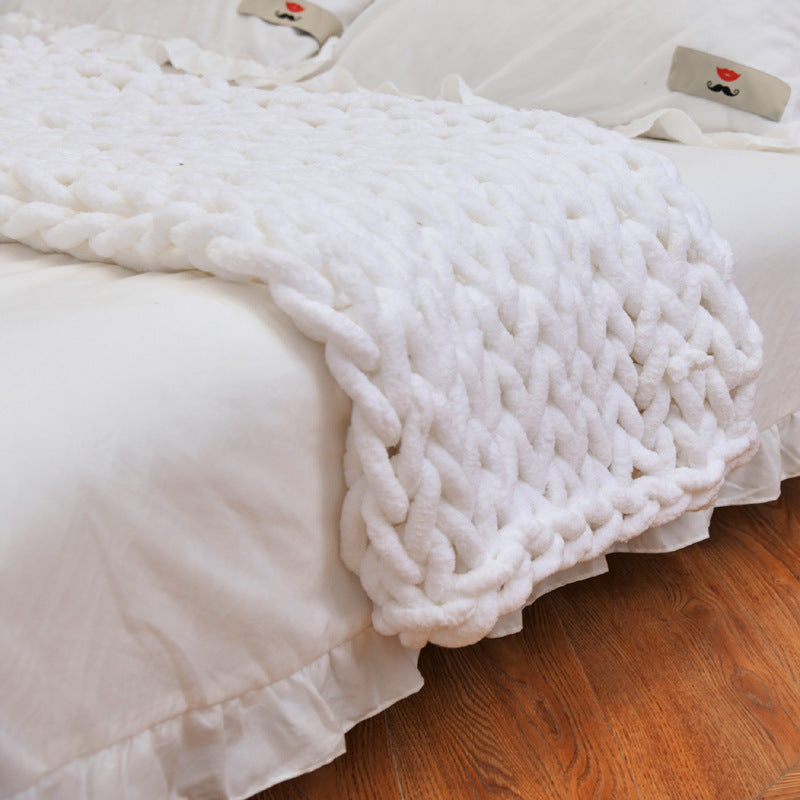 Hand-Knitted Cozy Blanket - SNUGGLELOVE